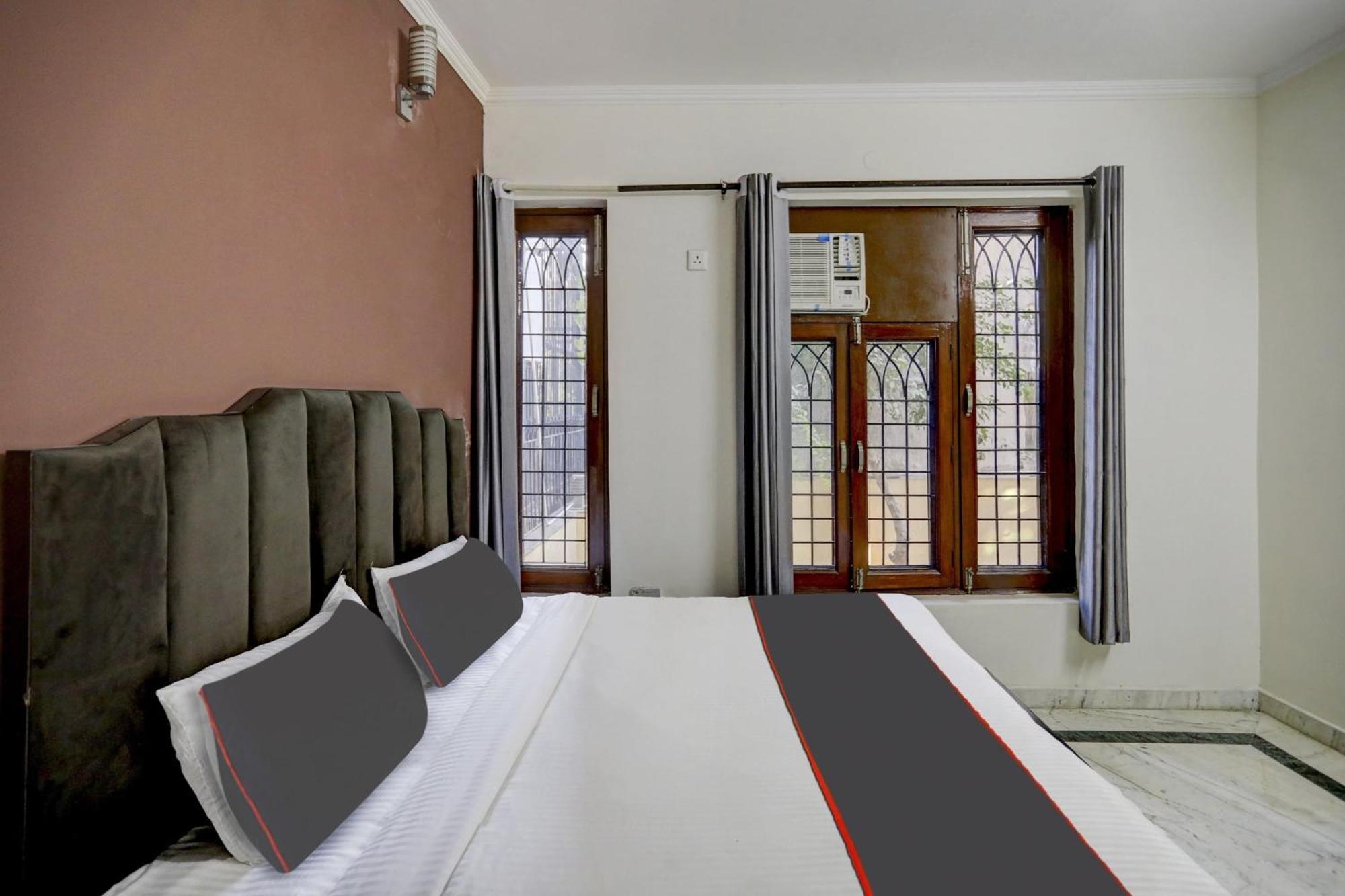 Hotel Super Capital O Uk House Residency à Gurgaon Extérieur photo